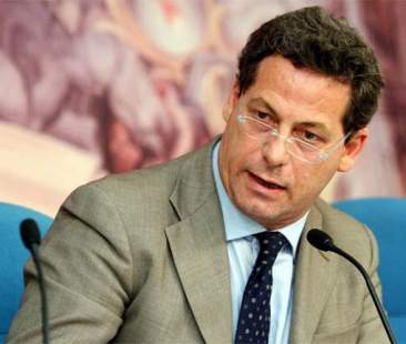 Gianfranco Micciché prova a ricompattare Forza Italia