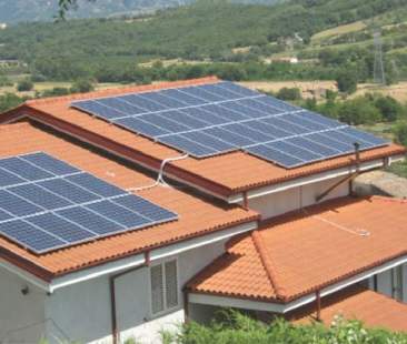 Fotovoltaico, le regole per chi installa nuovi impianti