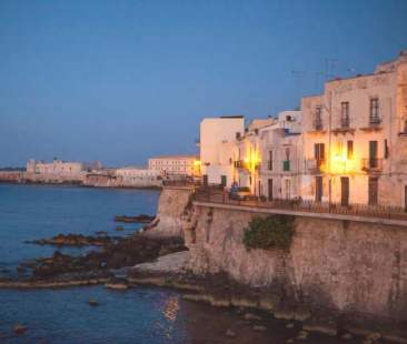 Centri storici, dal degrado alla rinascita