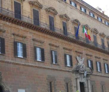 Ars, mozione sfiducia. Slitta la seduta