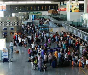 Traffico in aeroporti, Catania da record