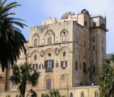 Rendiconto 2014, l’Ars ha speso ben 154 milioni per mantenersi Rendiconto 2014, l’Ars ha speso ben 154 milioni per mantenersi