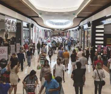 Consumi, cambia la spesa delle famiglie