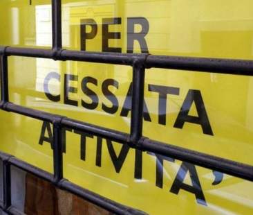 Pubblici esercizi decimati nei centri urbani Pubblici esercizi decimati nei centri urbani