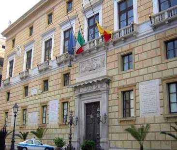 Palermo – Via libera alla mobilità interna. Coinvolte anche le partecipate Palermo – Via libera alla mobilità interna. Coinvolte anche le partecipate