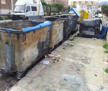 Palermo – Comune e Rap parte civile contro i piromani dei cassonetti