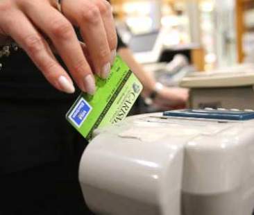 Rischio di cartelle esattoriali per chi paga le multe con la carta di credito