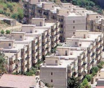 Messina – Emergenza abitativa, ci si arrangia aspettando le nuove graduatorie