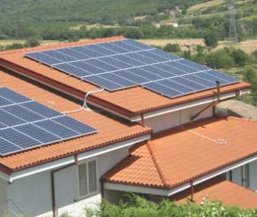 Le nuove disposizioni penalizzano gli impianti fotovoltaici