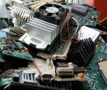 Rifiuti tecnolocigi (Raee), accordo per ridurre illecito dal 70% al 30% in cinque anni