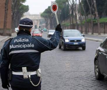 Polizia locale, efficienza cercasi
