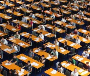 Attesa mista a delusione tra gli insegnanti per il nuovo concorso Miur