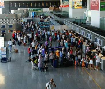 Catania – Aeroporto, nuovo logo e traffico in aumento Catania – Aeroporto, nuovo logo e traffico in aumento