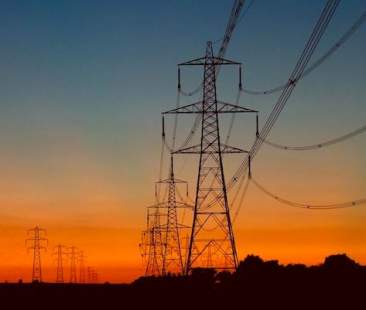 Gas ed elettricità, le nuove regole con gli indennizzi automatici