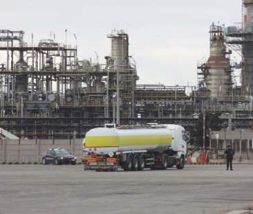 Raffineria Gela, ok autorizzazioni. Eni può procedere alla riconversione