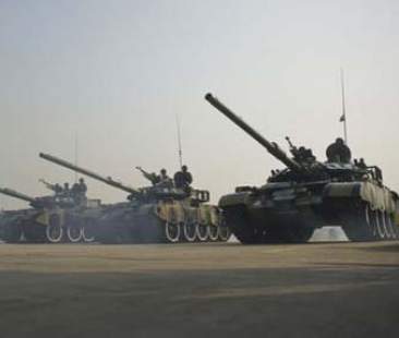 Offensiva entro un mese per liberare Raqqa dall’Isis