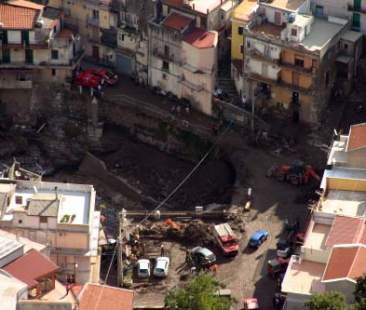 Alluvione di Messina e Scaletta, condannati i due ex sindaci