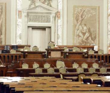 Ddl stralcio, Governo grande assente