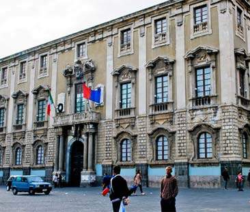 Catania – Chi succede all’ex assessore Angela Mazzola?