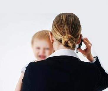 Essere madre e lavorare, al Sud disparità doppie Essere madre e lavorare, al Sud disparità doppie