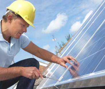 Fotovoltaico, pannelli-finestre con speciali nanoparticelle Fotovoltaico, pannelli-finestre con speciali nanoparticelle