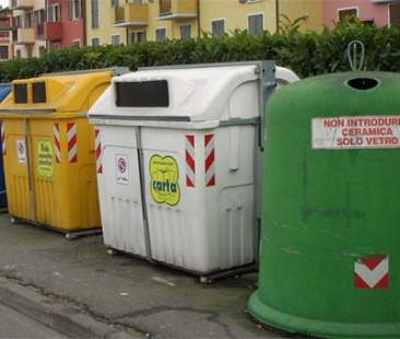 Catania – Raccolta porta a porta, tanti i dubbi sul Piano Rifiuti