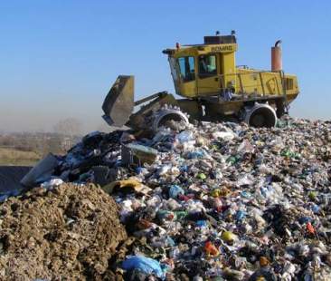 Rifiuti: i caldi sei mesi dell’ordinanza Crocetta