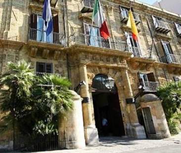 Turbativa d’asta a Siracusa, scontro Crocetta-Garozzo