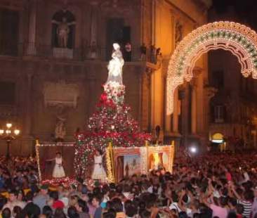 Palermo – Verso il festino di Santa Rosalia