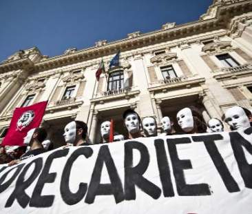 Precari e dipendenti ex Province: “Si trovino soluzioni definitive”