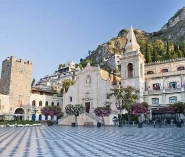 Messina – A Taormina alberghi camuffati da B&b
