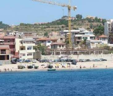 Cementificazione ed ecomostri nel 61% delle coste siciliane