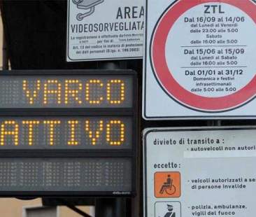 Palermo – Nuova Zona a traffico limitato. Restano aperte le trattative Palermo – Nuova Zona a traffico limitato. Restano aperte le trattative