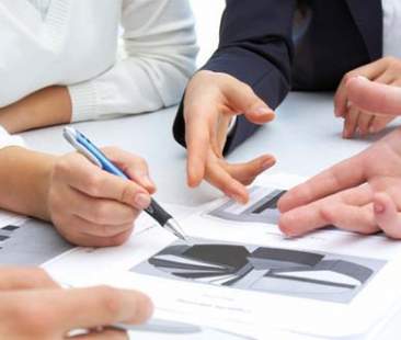 Consulenze Comuni: sprechi per amicizia