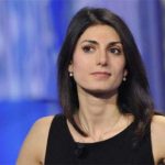 Roma, bufera sul sindaco Raggi. Via Ranieri e Minenna