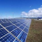 Solare, vantaggi e svantaggi dei sistemi compatti e componibili