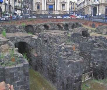 Catania – Programmati i lavori di recupero dell’anfiteatro romano