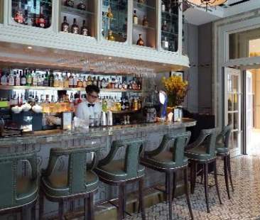 Bar e ristoranti in forte aumento ma molti chiudono entro 3 anni Bar e ristoranti in forte aumento ma molti chiudono entro 3 anni