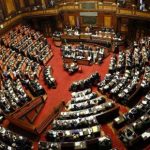 Legge taglia-stipendi: Grillo, Pd voti con noi