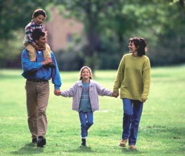Famiglie più soddisfatte: per la prima volta da 5 anni Famiglie più soddisfatte: per la prima volta da 5 anni