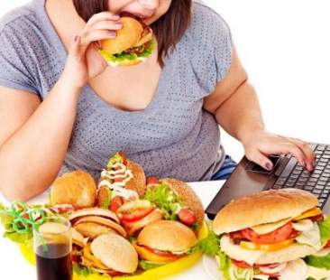 Alcol, fumo e sedentarietà: italiani sottovalutano i fattori di rischio