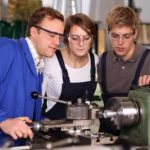 Flop Piano giovani, si riparte con i tirocini dopo oltre 2 anni