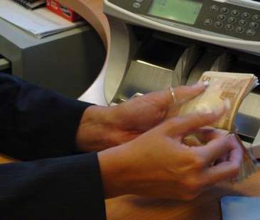 Credito alle famiglie isolane: un 2016 di luci ed ombre Credito alle famiglie isolane: un 2016 di luci ed ombre