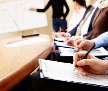 Un nuovo approccio per l’esame di risorse e competenze aziendali Un nuovo approccio per l’esame di risorse e competenze aziendali