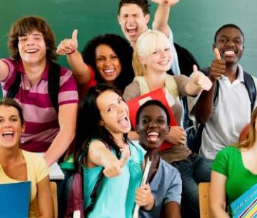 Trovare lavoro grazie alle lingue? Parlare solo l’inglese non basta Trovare lavoro grazie alle lingue? Parlare solo l’inglese non basta