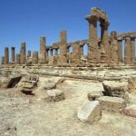 Turismo, Barbagallo: “Bisogna valorizzare le risorse” ma i pernottamenti sono in caduta libera