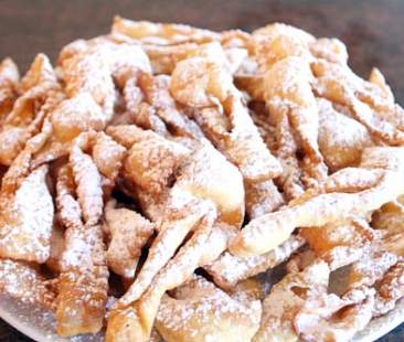 Speciale Carnevale 2017 – Chiacchiere, sfingi e pignolata, da leccarsi i baffi