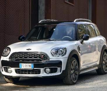 La Mini Countryman si fa in quattro La Mini Countryman si fa in quattro