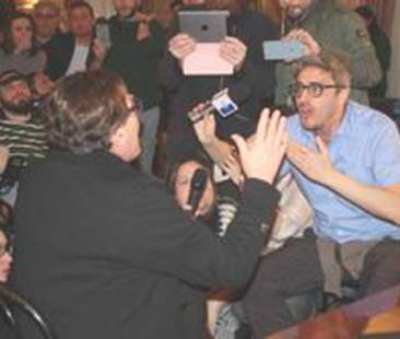 Disabili, ore di fuoco a Palazzo d’Orleans. Pif urla contro Crocetta