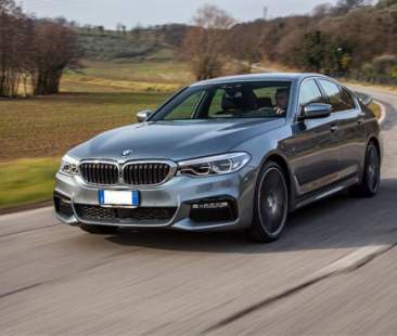 Nuova Serie 5 Bmw, il presente strizza già l’occhio al futuro